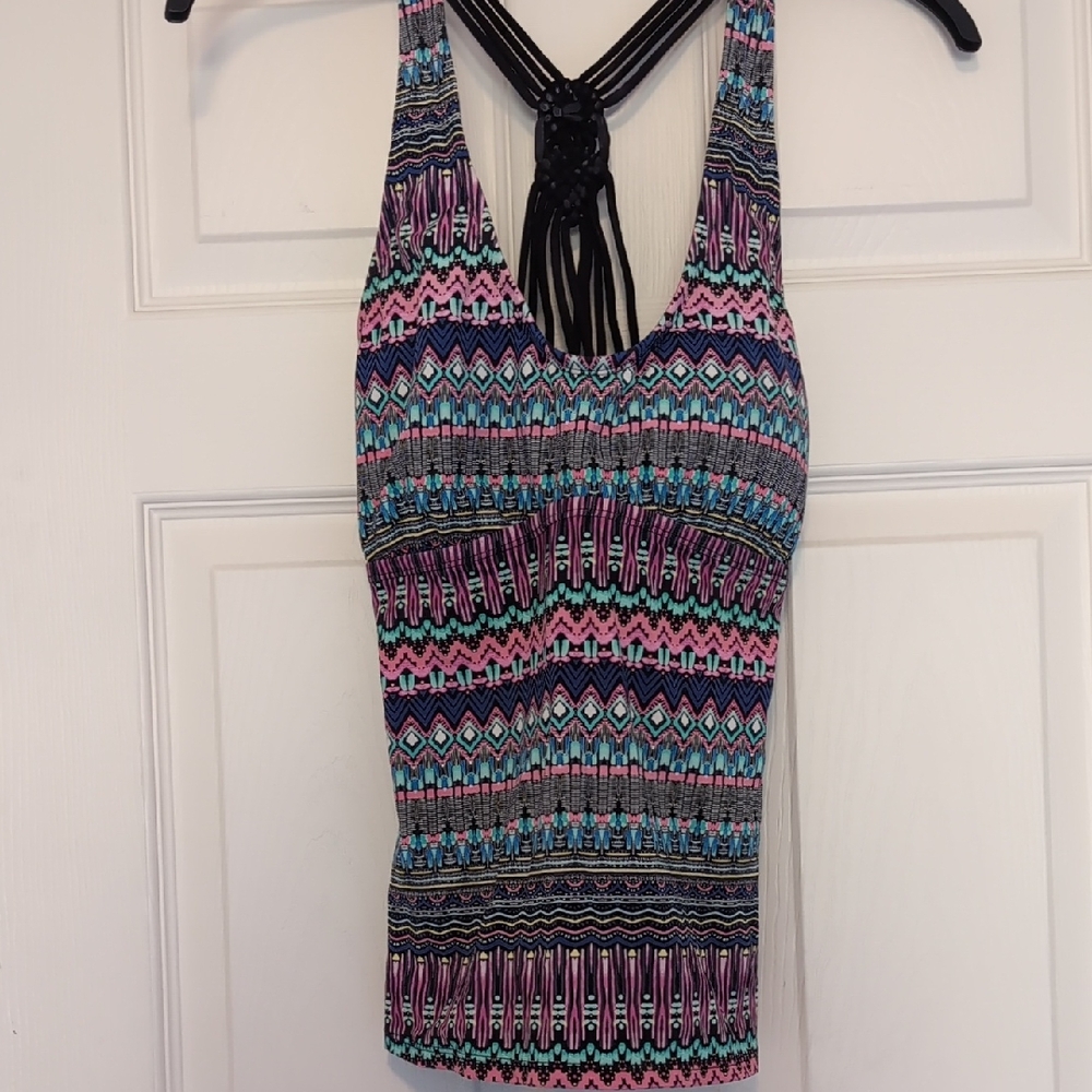 24th & Ocean Black and Pink Patterned Tank Top